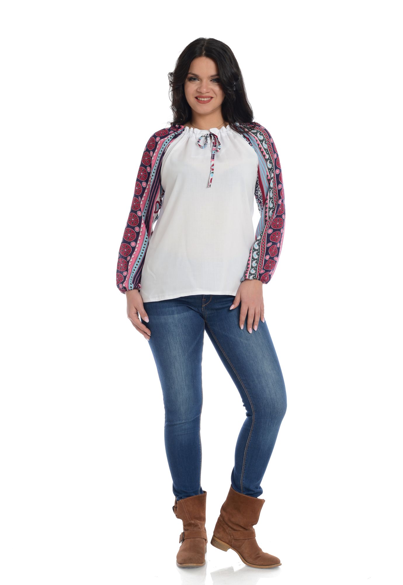 Reducere 33% la Bluza IE Dama Alba cu Maneci Imprimeu