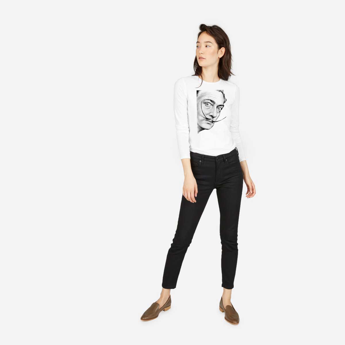 Reducere 27% la Bluza dama alba - Dali - Portret