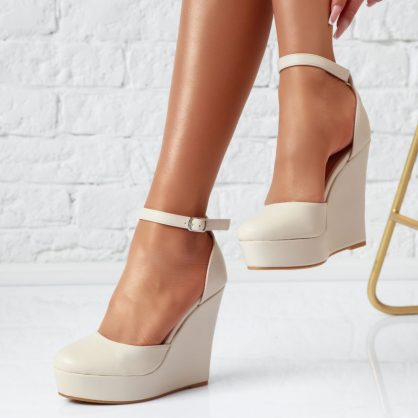 Reducere 24% la Pantofi Dama cu Platforma Ilona Bej #13952