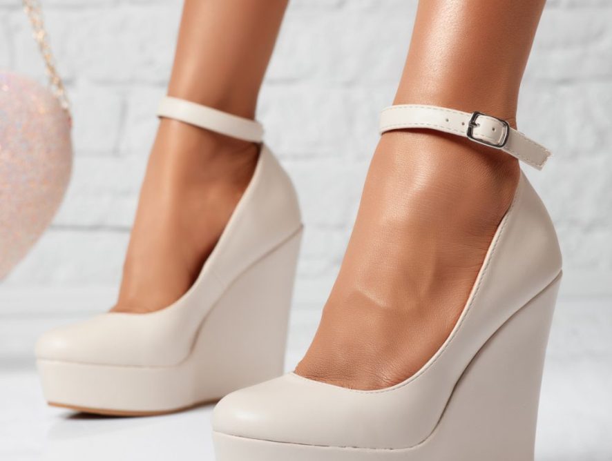 Reducere 24% la Pantofi Dama cu Platforma Ranya Bej #13958