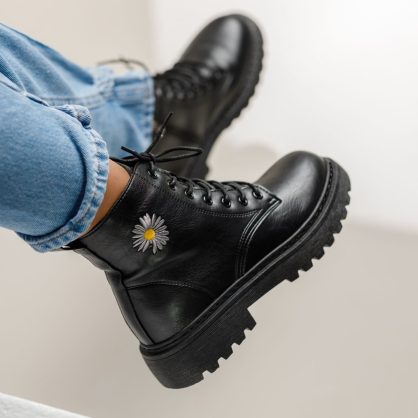 Reducere 22% la Ghete Dama Brenda Negre #11900