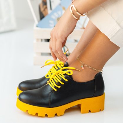 Reducere 44% la Pantofi Casual Audrey Galbeni #392M