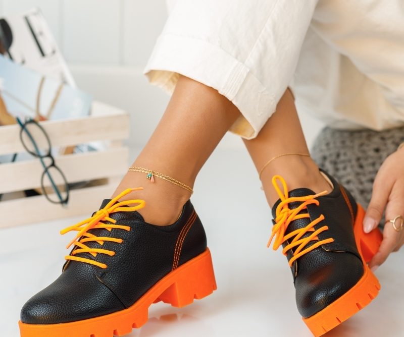 Reducere 44% la Pantofi Casual Emery Portocalii #379M