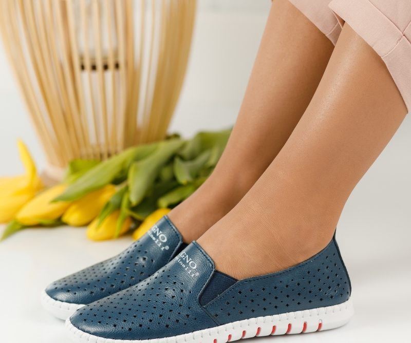 Reducere 31% la Pantofi Piele Naturala Agata Bleumarin #1269M