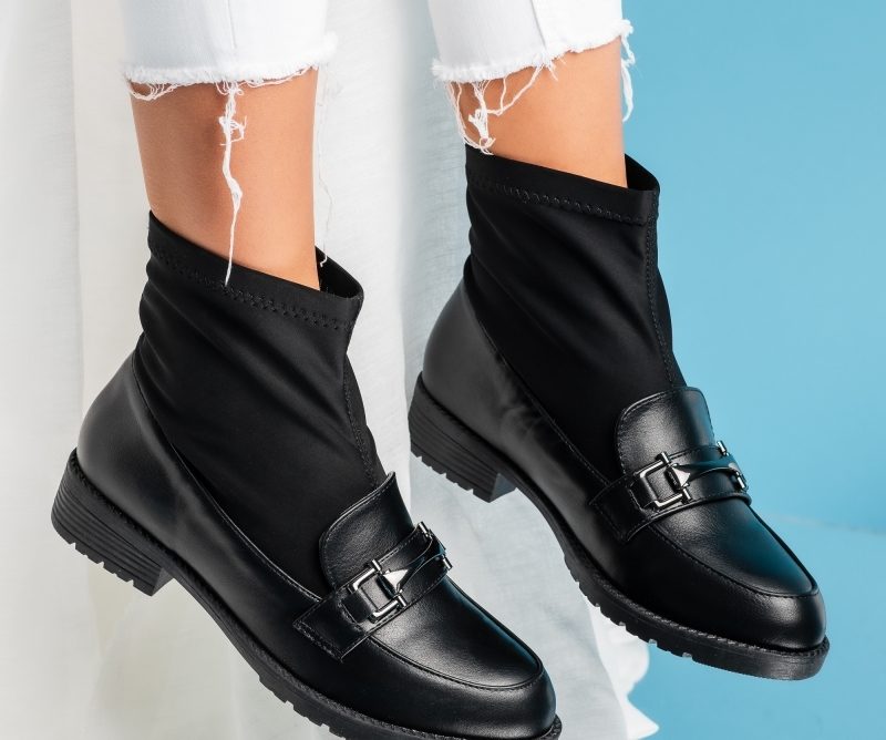 Reducere 47% la Ghete Dama Christina Negre #3236M