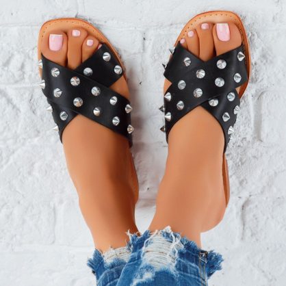 Reducere 40% la Papuci Dama Gomez Negri #6020M