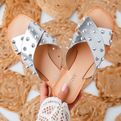 Reducere 40% la Papuci Dama Gomez Argintii #6018M