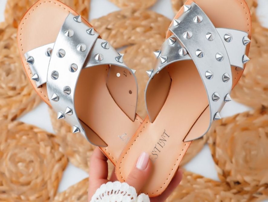 Reducere 40% la Papuci Dama Gomez Argintii #6018M