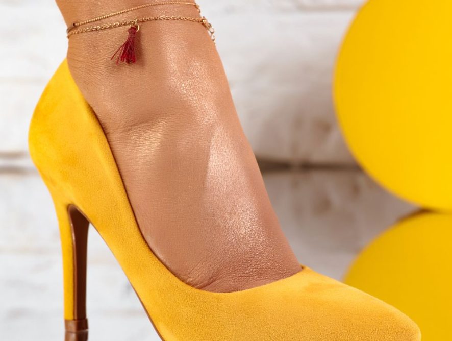 Reducere 24% la Pantofi Dama cu Toc Vogue Galbeni #9612