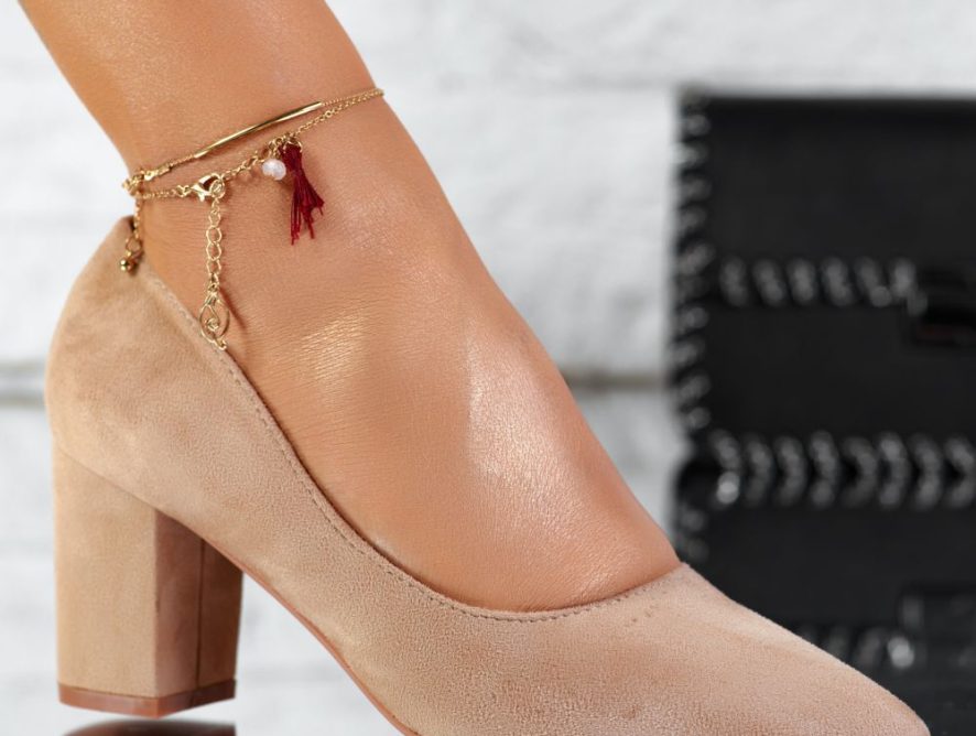 Reducere 24% la Pantofi Dama cu Toc Richard Bej #9646