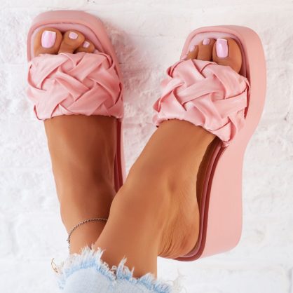 Reducere 44% la Papuci Dama cu Platforma Mackenzie Roz #10238