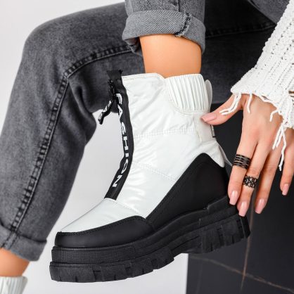 Reducere 25% la Ghete Dama Carla Alb/Negre #13362