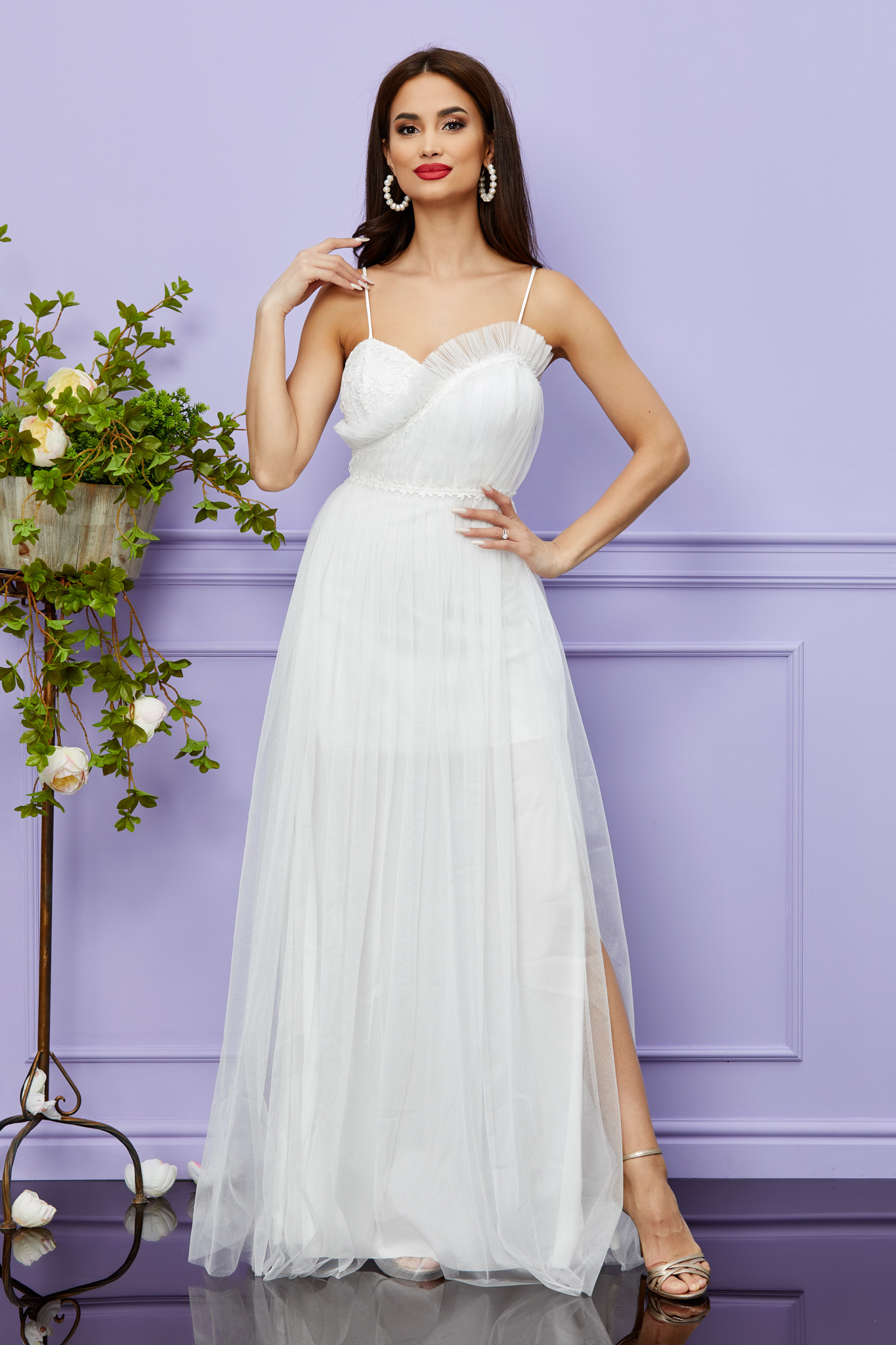 Reducere 15% la Rochie Magnificent Alba