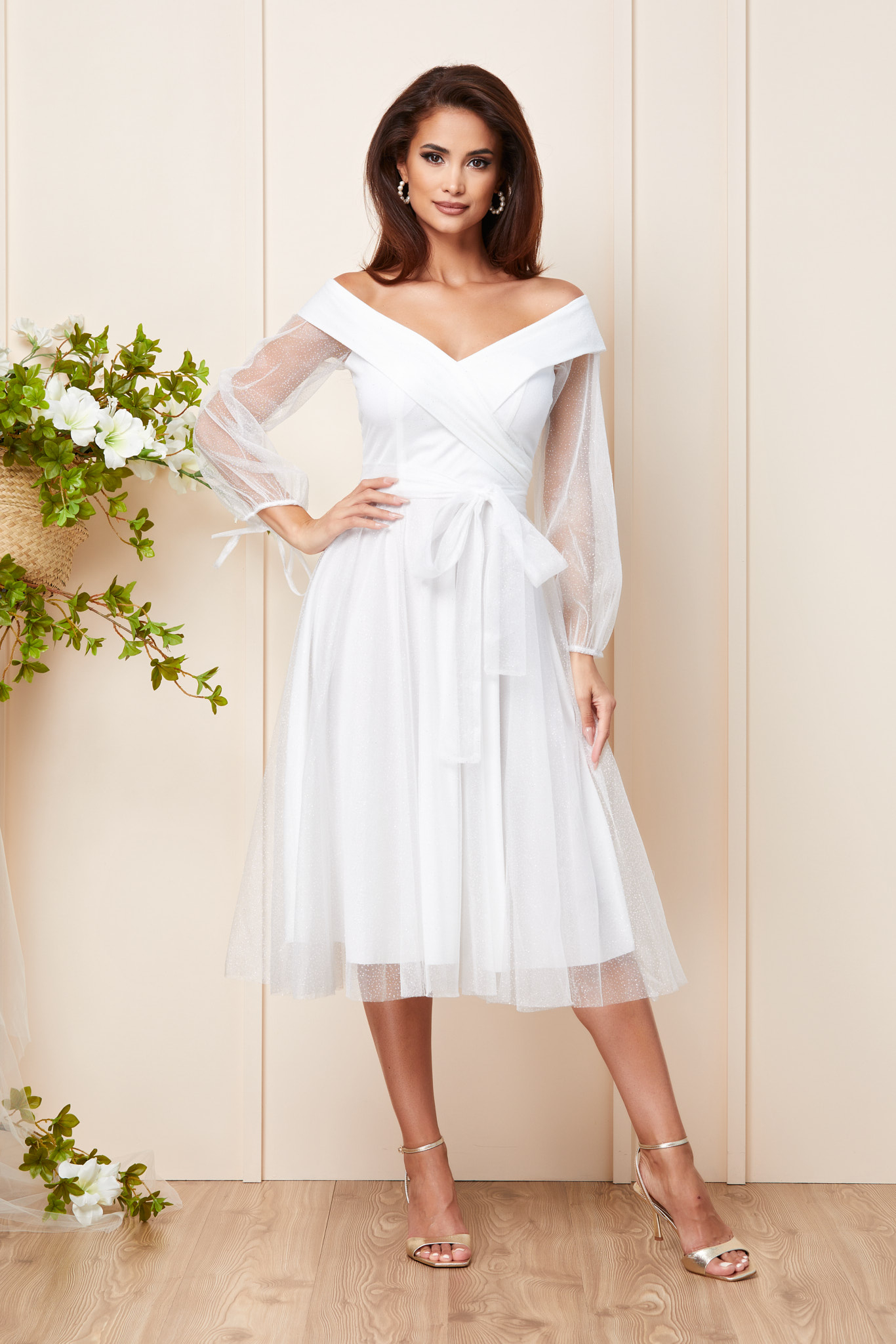 Reducere 11% la Rochie Kathryn Alba