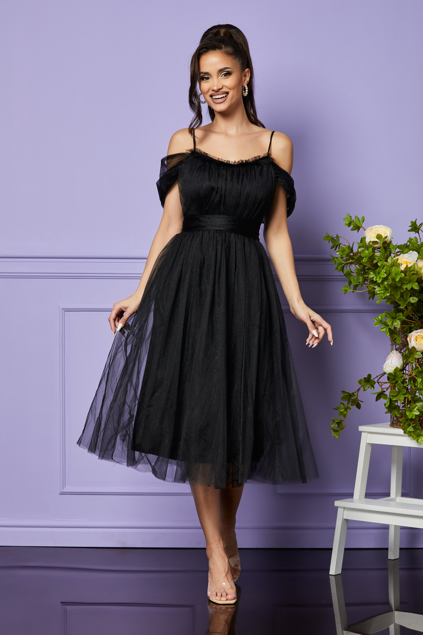Reducere 9% la Rochie Queeny Neagra