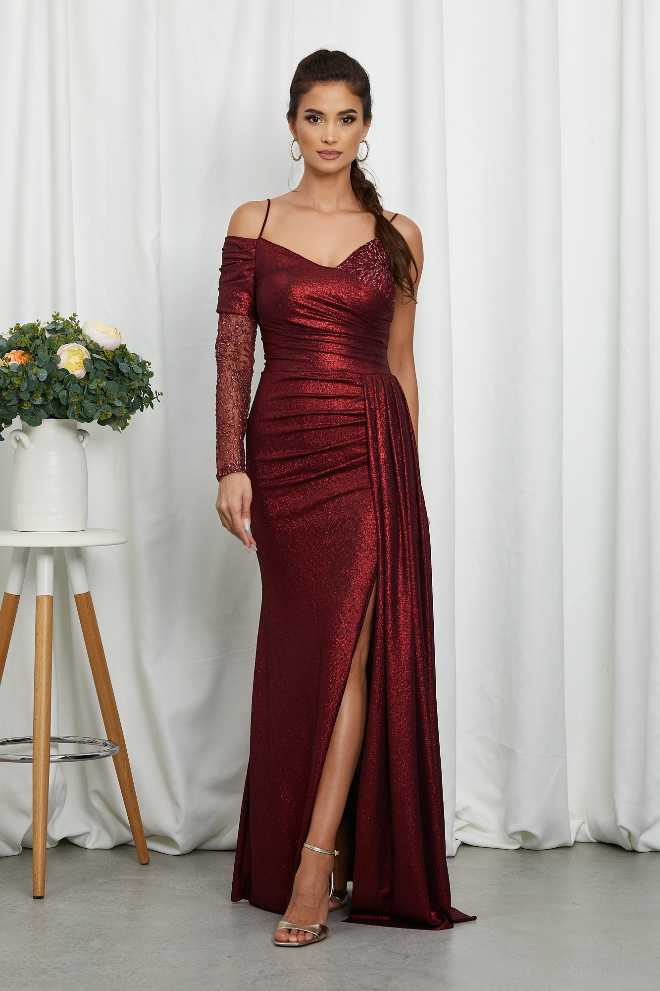 Reducere 9% la Rochie Gracefull Bordo