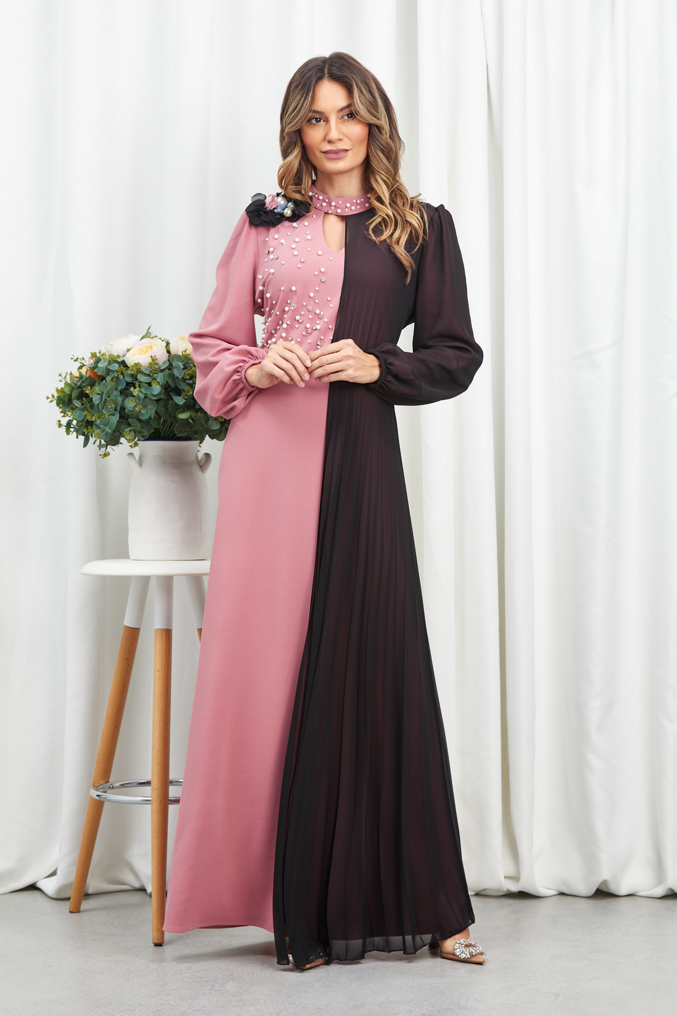 Reducere 7% la Rochie Perla Rose