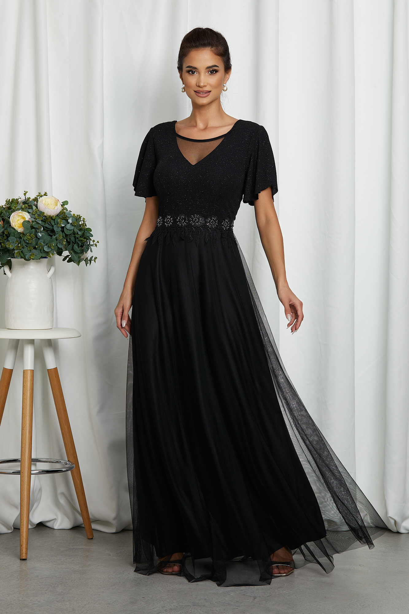 Reducere 8% la Rochie Epical Neagra