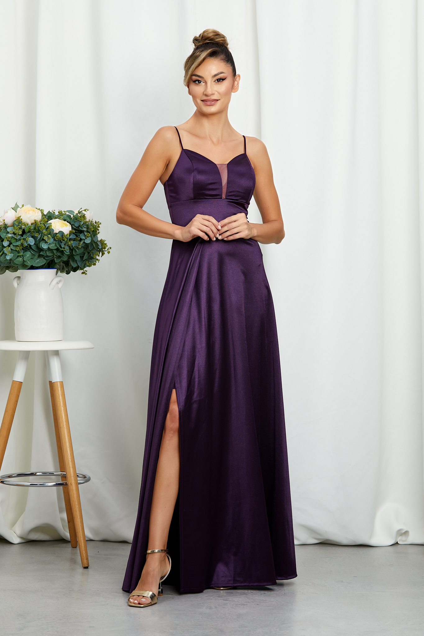 Reducere 24% la Rochie Esmeralda Violet