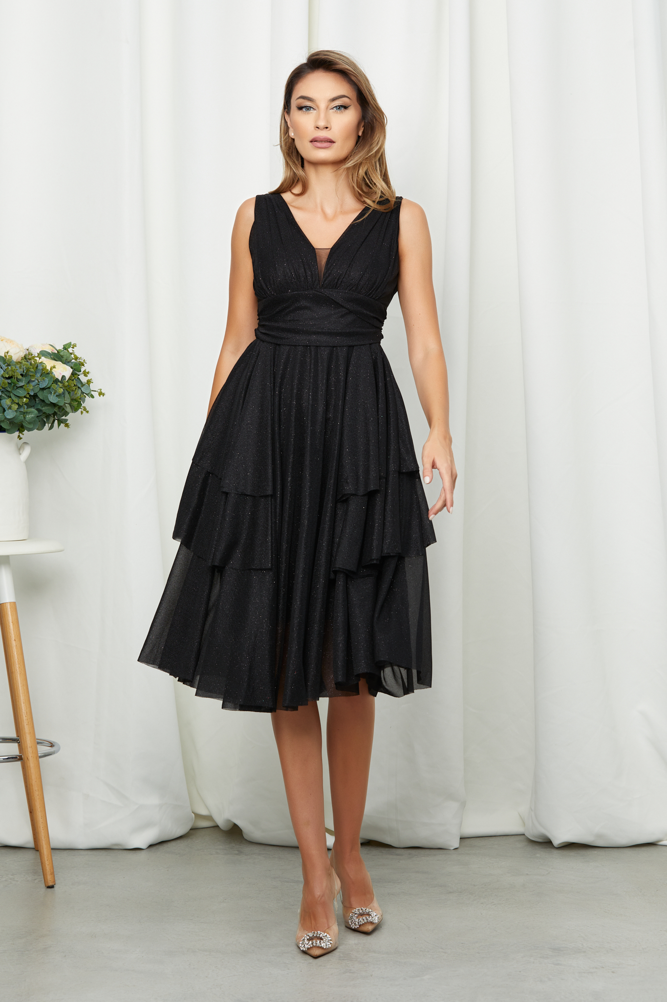 Reducere 10% la Rochie Estella Neagra