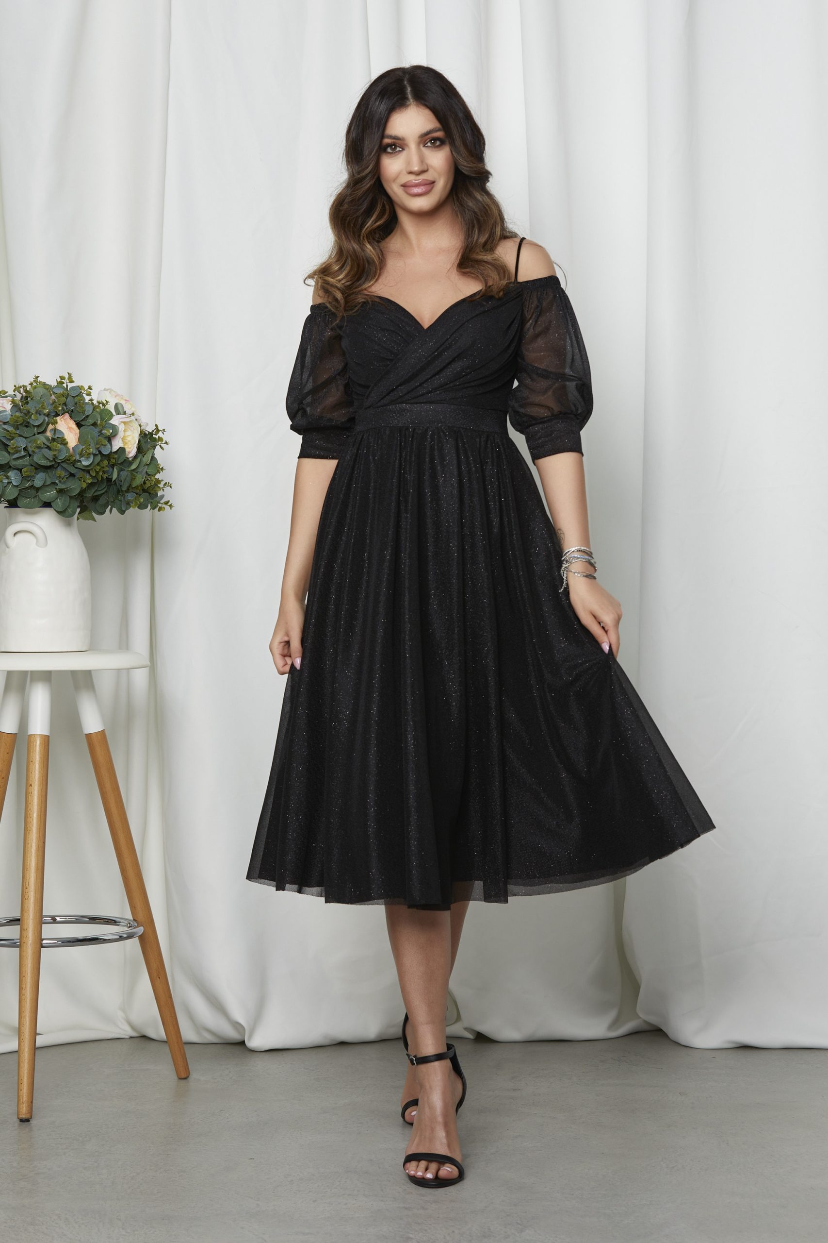 Reducere 23% la Rochie Rosalinda Neagra