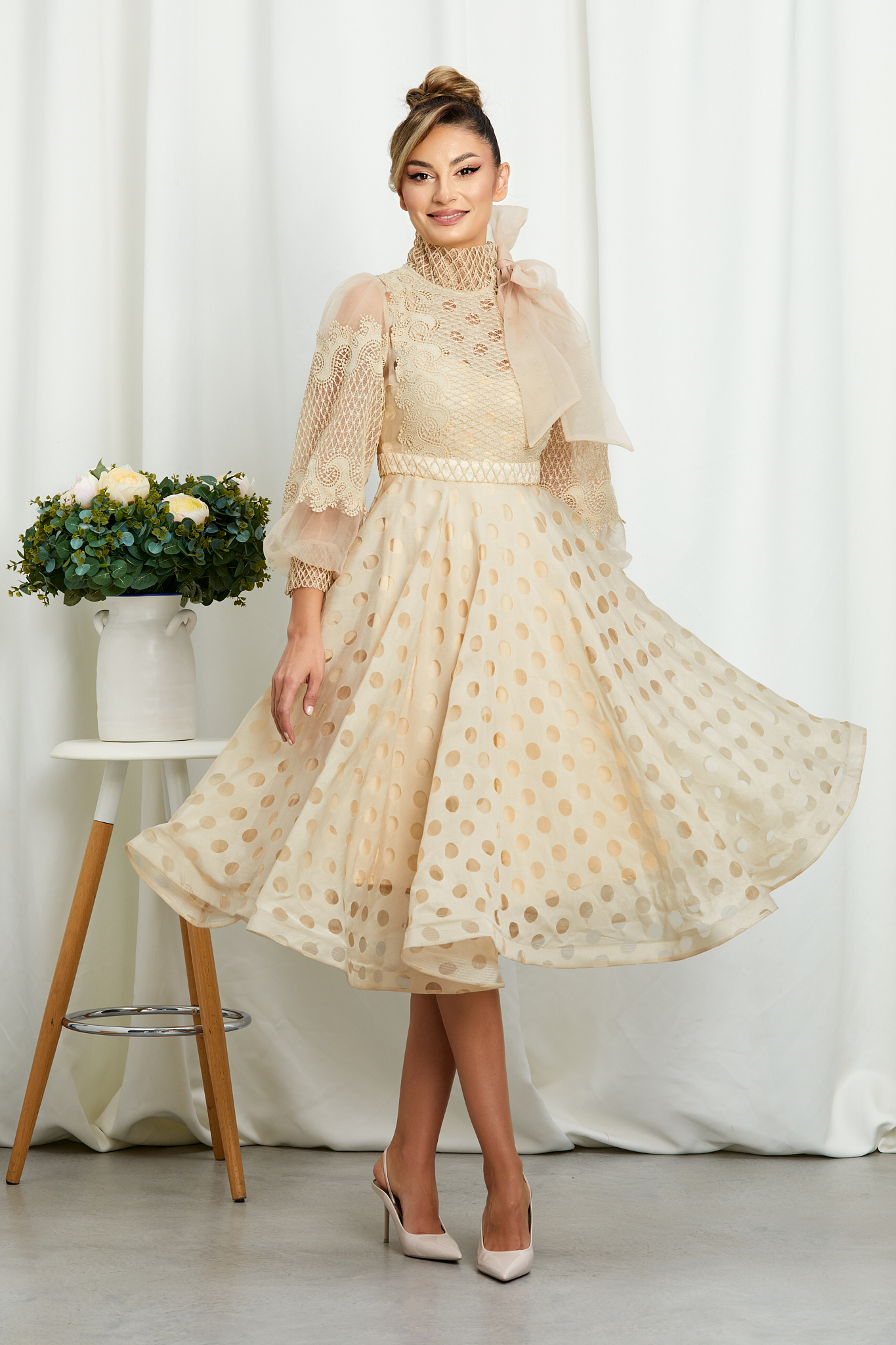 Reducere 5% la Rochie Radiant Nude