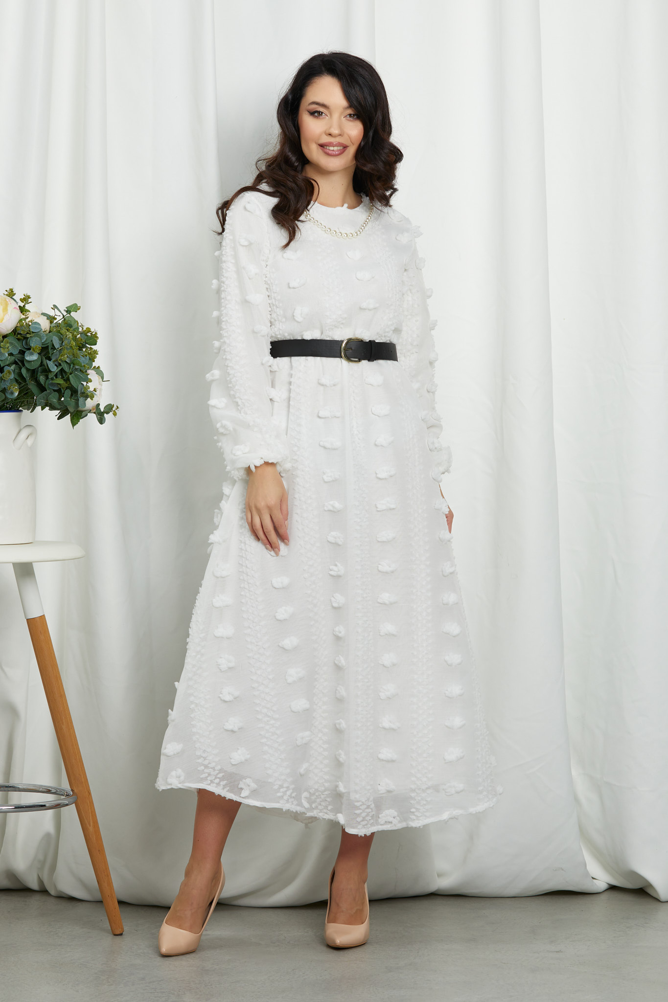 Reducere 23% la Rochie Paris Alba
