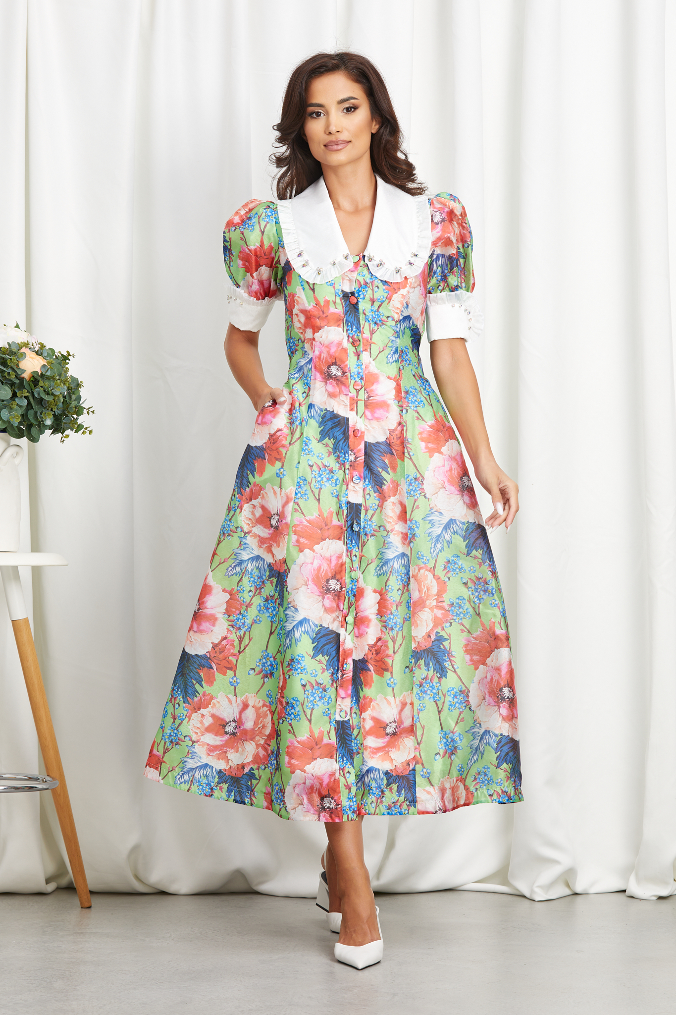 Reducere 36% la Rochie Emma Floral
