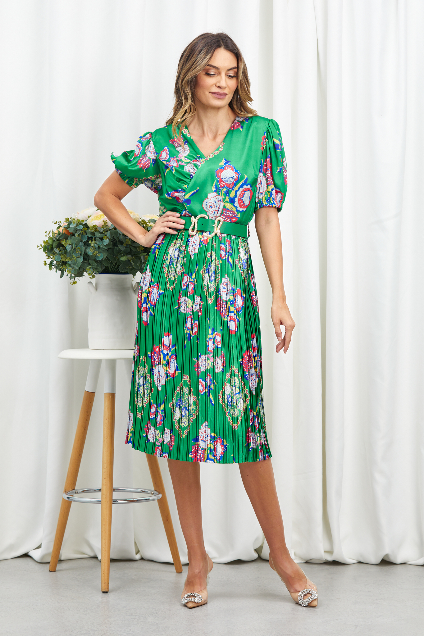 Reducere 43% la Rochie Lynn Verde Floral