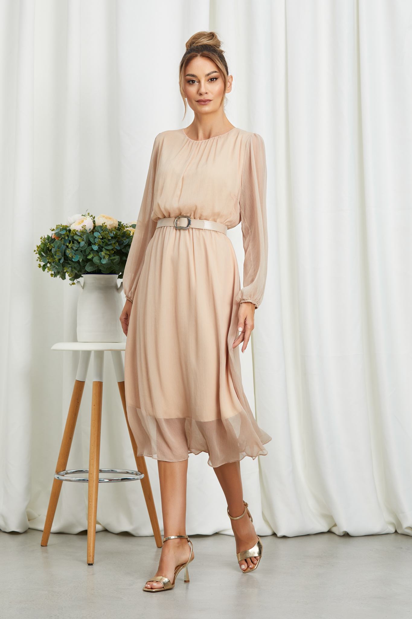 Reducere 24% la Rochie Enid Nude