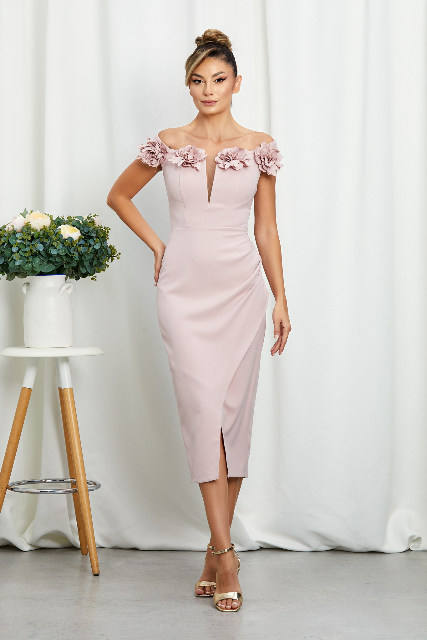 Reducere 13% la Rochie Alessia Rose