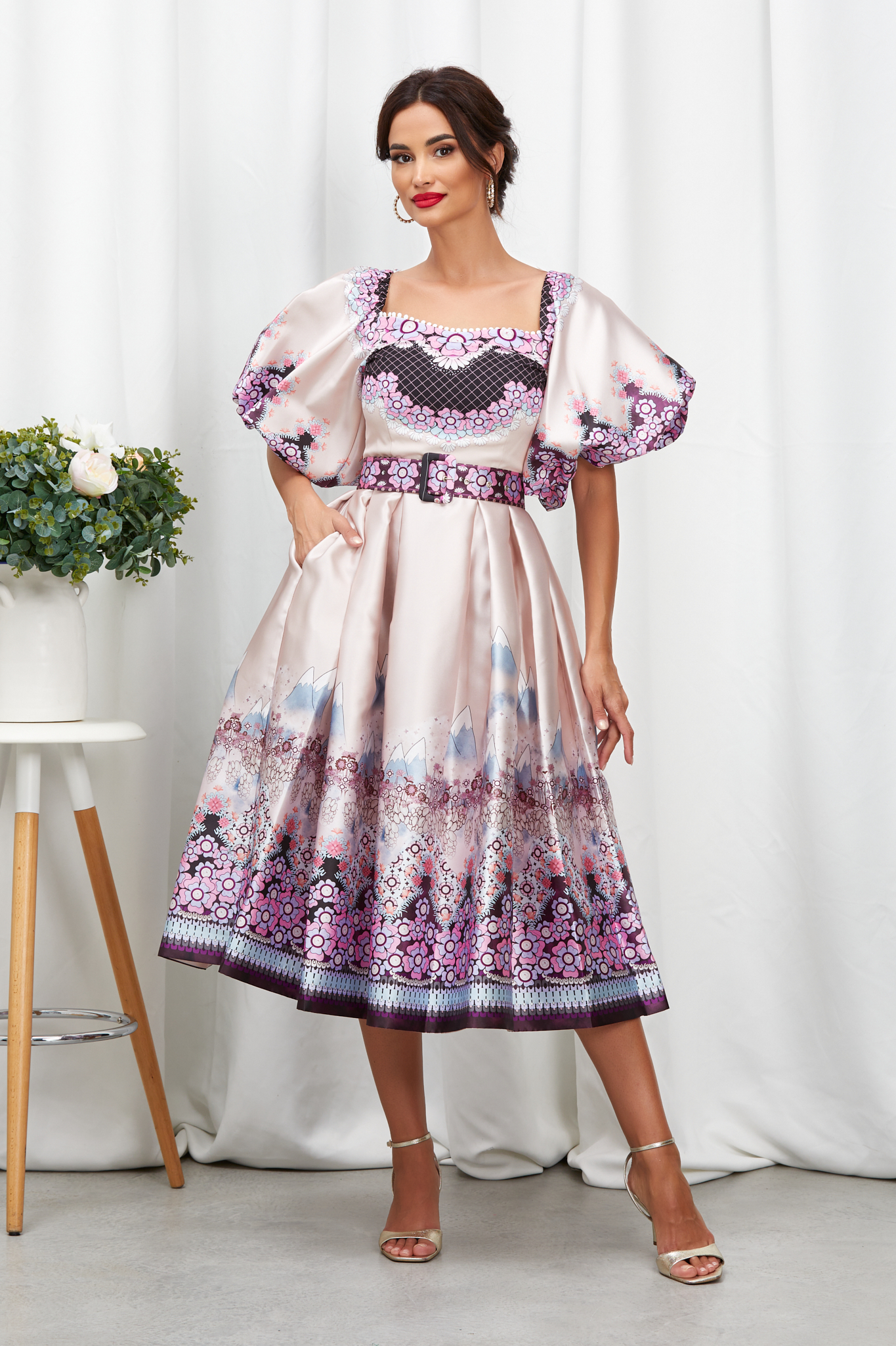 Reducere 27% la Rochie Natasha Rose