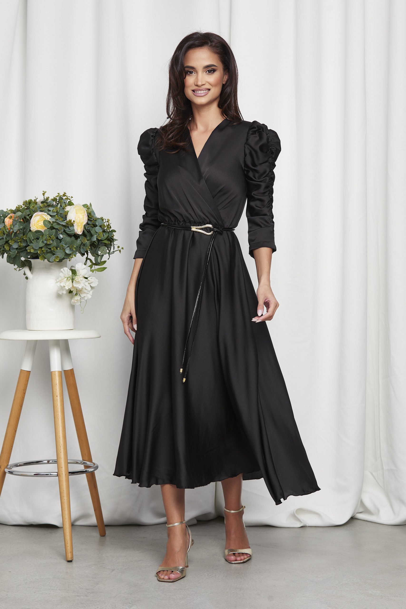 Reducere 16% la Rochie Yulia Neagra