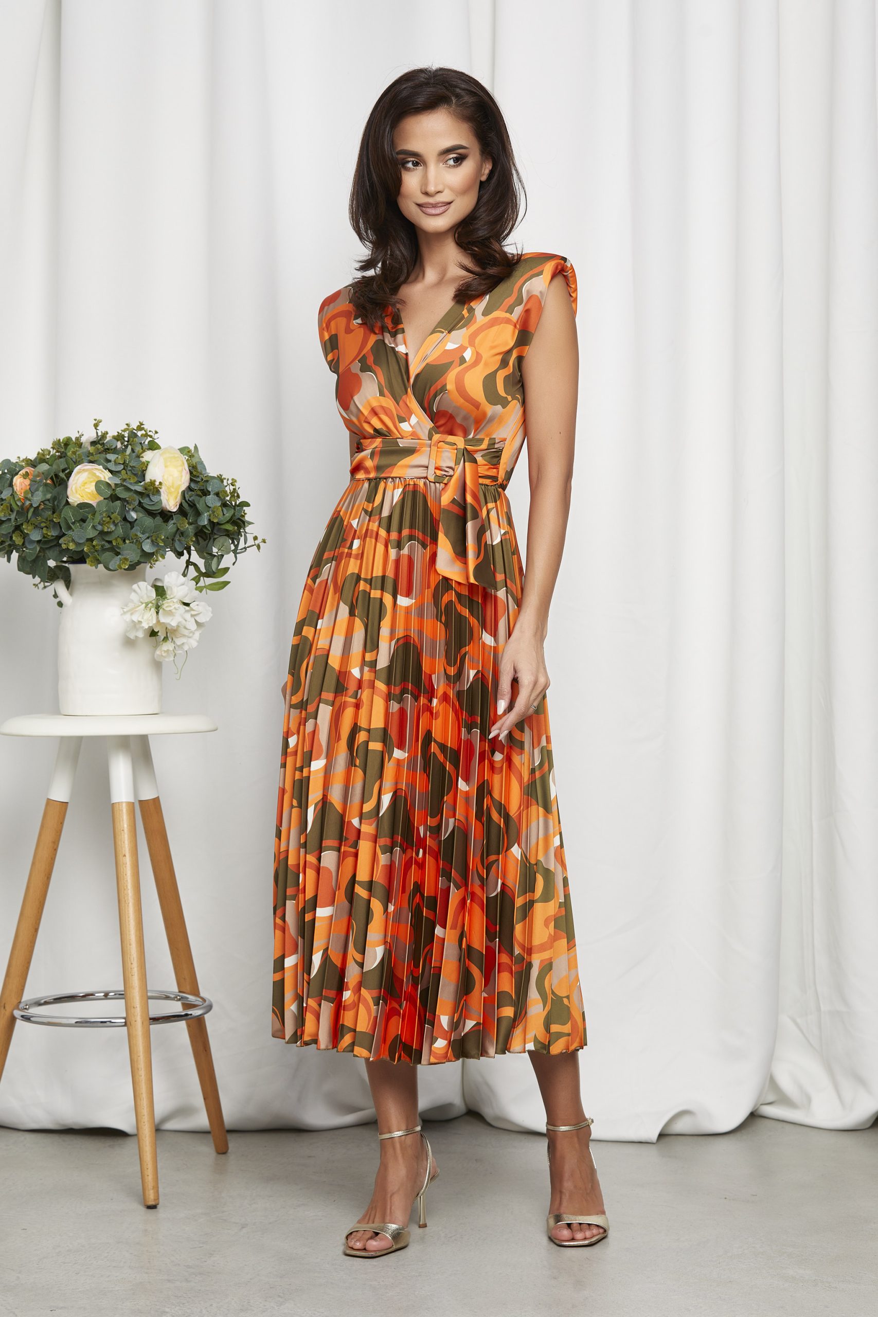Reducere 24% la Rochie Carmen Orange Floral