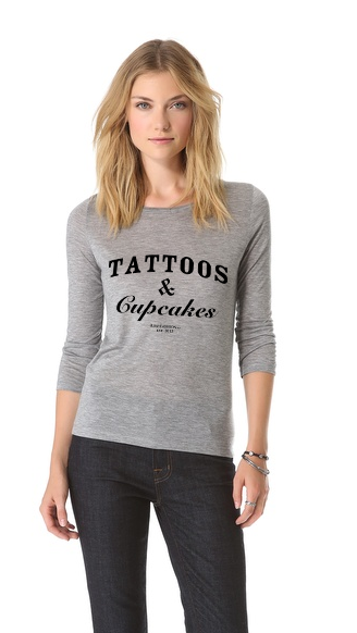 Reducere 27% la Bluza Tattoos &amp